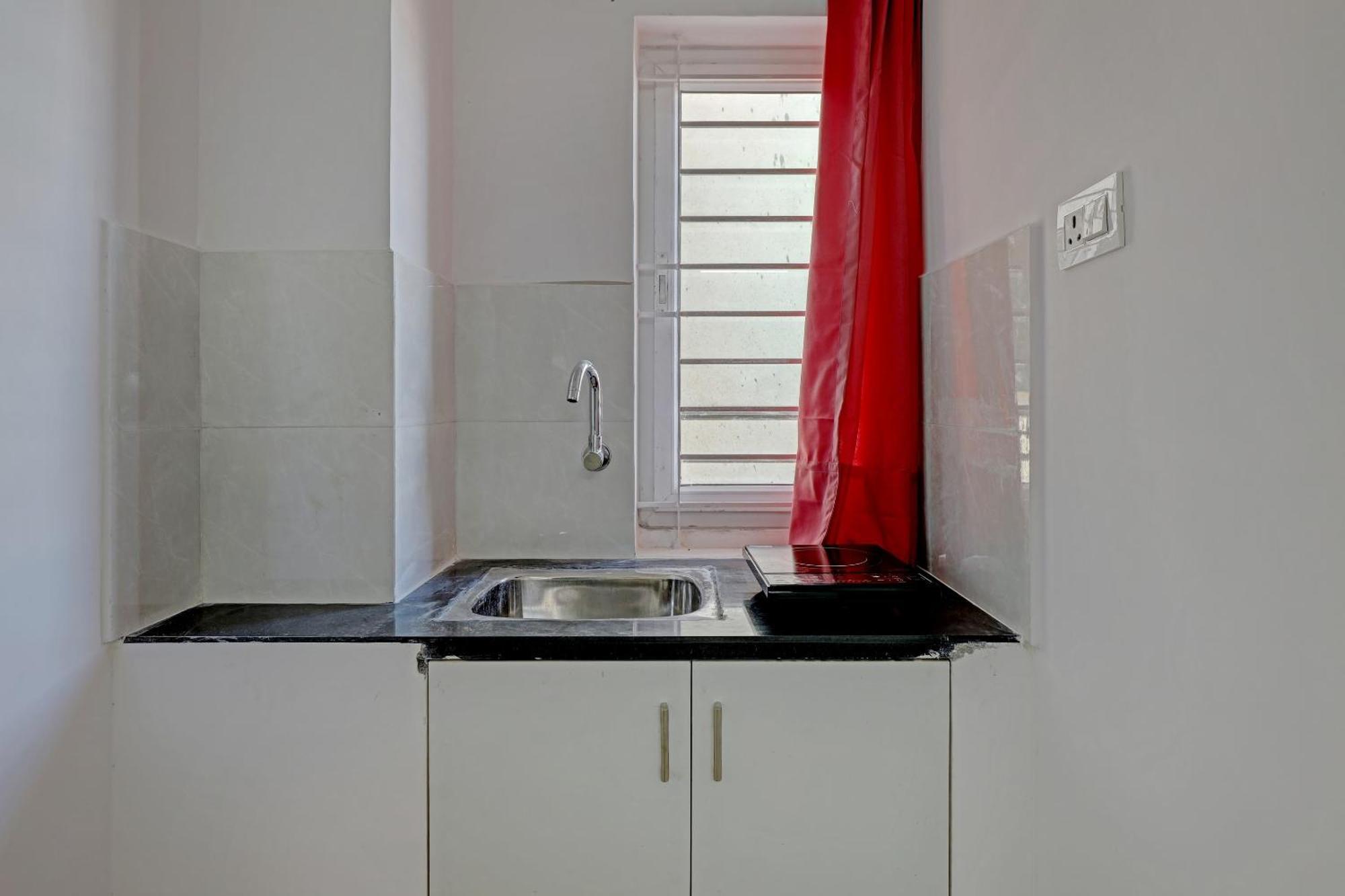 Hotel O Home Compact Studio Kr Puram Near Phoenix Marketcity Bangalore Bagian luar foto