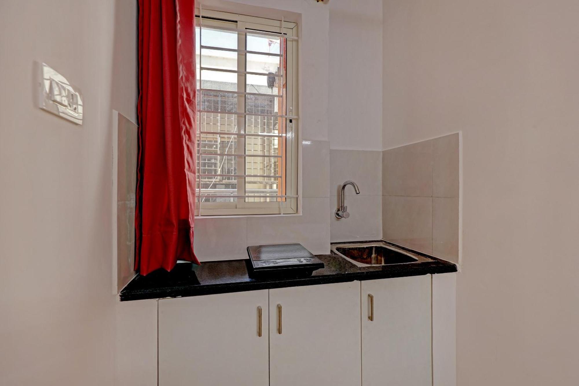 Hotel O Home Compact Studio Kr Puram Near Phoenix Marketcity Bangalore Bagian luar foto